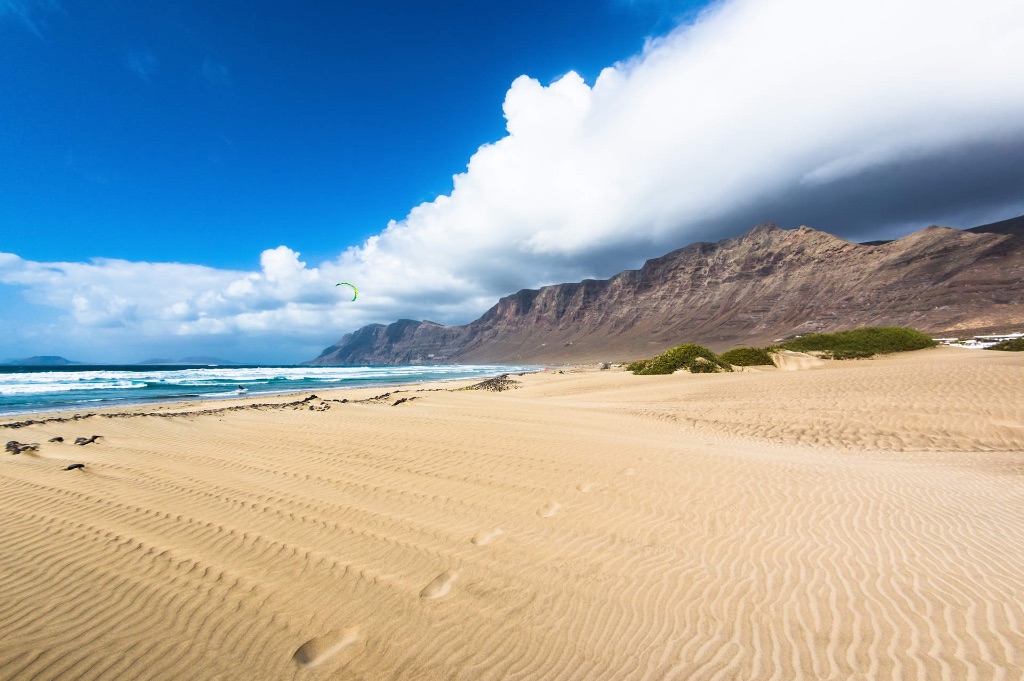 Famara Beach